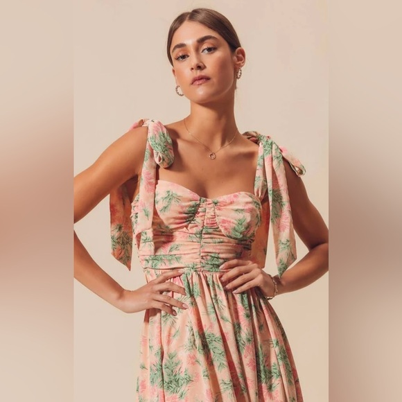 NEW So Me Floral Maxi Dress Small Lace Petal Pink Flowy Tiered Lined Cottage - Picture 5 of 7